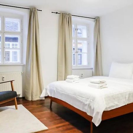Апартаменти Authentic Austrian Flat In The South Of Vienna Медлінґ Екстер'єр фото