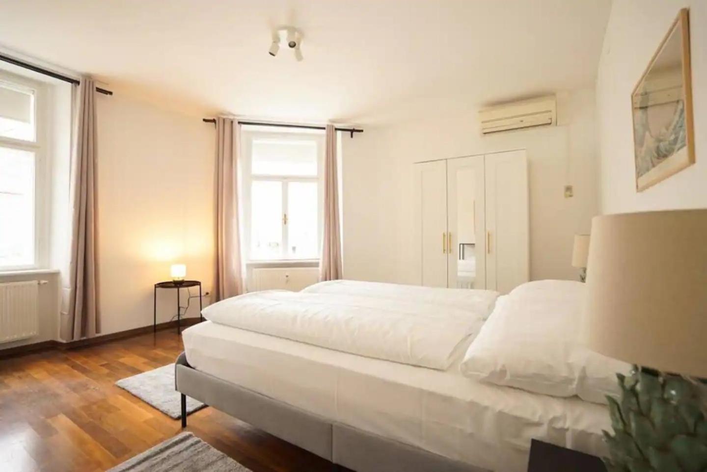 Апартаменти Authentic Austrian Flat In The South Of Vienna Медлінґ Екстер'єр фото